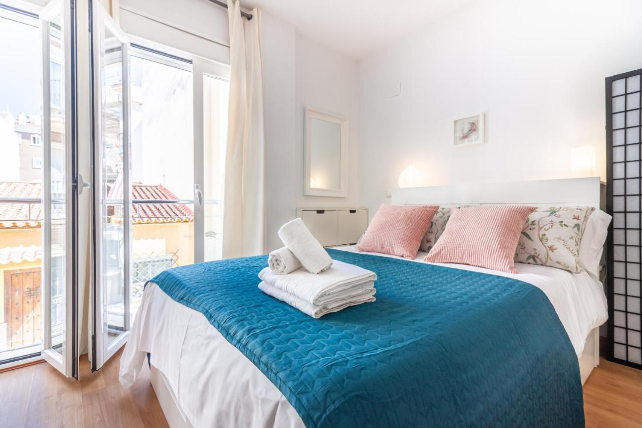 Sea & Wave Adela Boutique Apartment Малага Екстер'єр фото